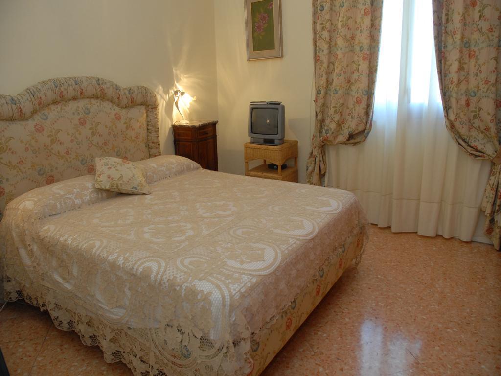 Casa Rachele Bed & Breakfast Piano di Sorrento Cameră foto